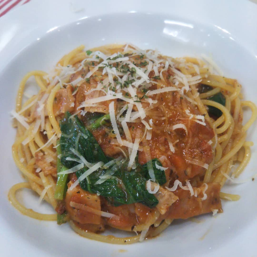 おはようございます✨✨
いつも、ご来店ありがとうございます!!
.
.
.
.
. 本日のランチメニューは 《パスタ》
えびとじゃがいものバジルソース 《ピザ》
ツナとニラのガーリックピザ 《ジェラート》
ぶどうシャーベット
.
. 【お知らせ】
. ディナーにご来店される場合は
時短営業している場合があるので、
必ずご予約をお願いいたします!! . ★奈良のGOTOイートのチケットが
マンマでも使えます!!
ぜひ、ご利用ください✨✨ ☆ランチタイムのご予約は
11時〜11時半までのご来店 ☆ディナータイムのご予約は
17時〜 ご予約はお電話にて承ります。
0745461085 皆様のご来店、お待ちしております✨✨ #奈良イタリアン #奈良ジェラート #奈良ランチ #奈良パスタ #奈良ピザ #生駒イタリアン#生駒ジェラート #生駒ランチ #生駒パスタ#生駒ピザ #奈良カフェ#クラフトビール#奈良クラフトビール#生駒クラフトビール#テイクアウト#奈良テイクアウト#生駒テイクアウト
#mamma #サイクリング#ウォーキング#ハイキング #gotoeat奈良 #gotoeat#goto #生駒カフェ #ジェラート #ランニング#カフェ巡り#コロナに負けるな